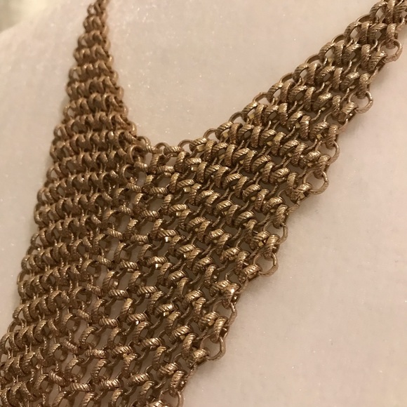 Modern necklace. - Picture 2 of 6